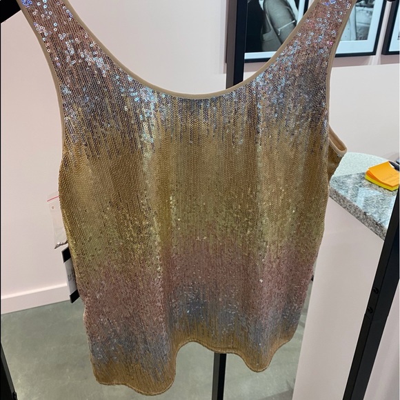 Tank - Picture 5 of 6